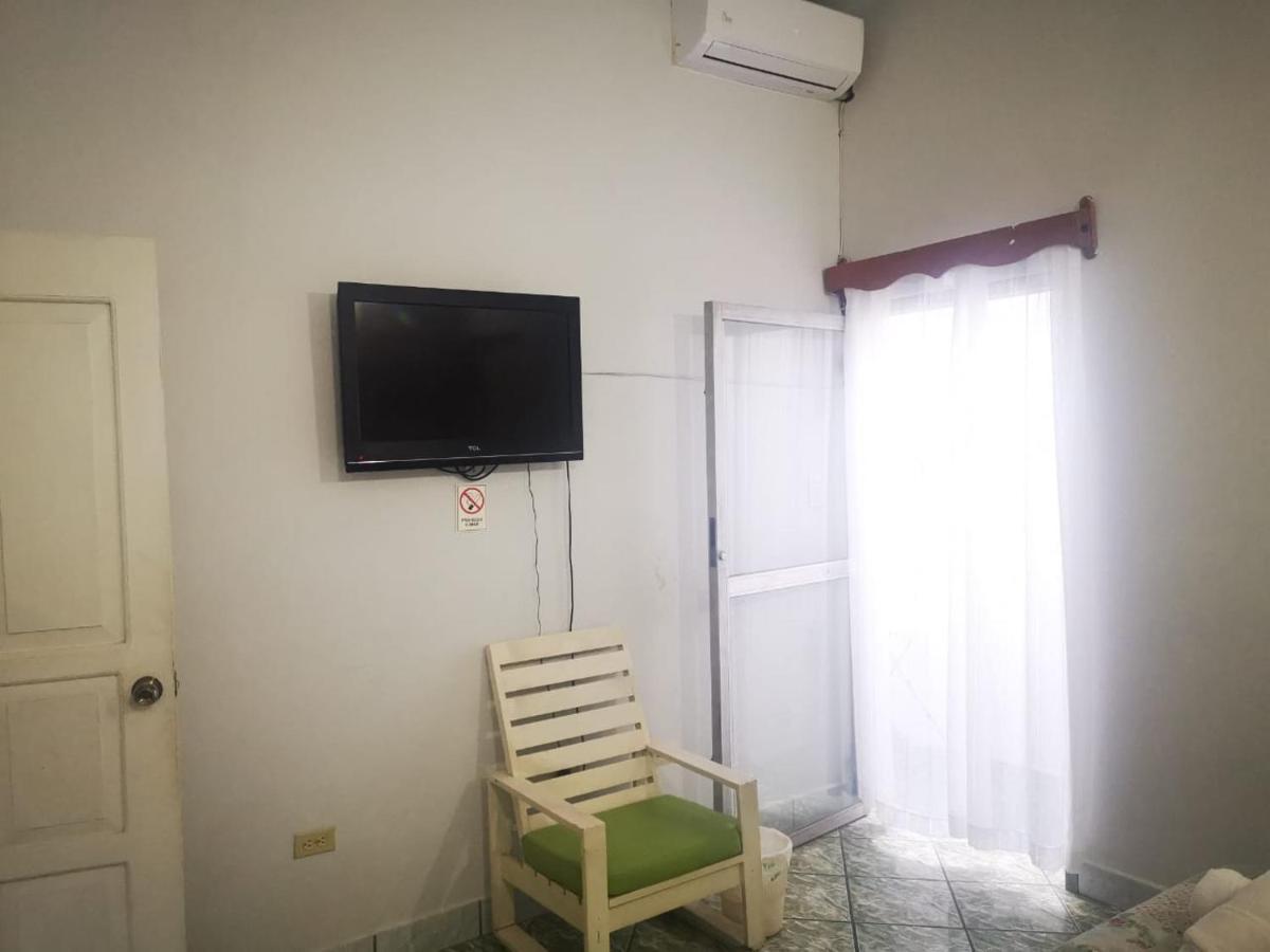 Hostal Tah Itza Flores Luaran gambar